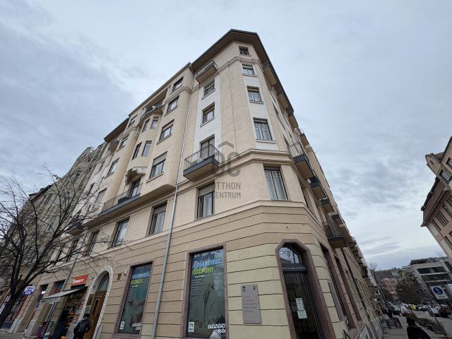 Eladó téglalakás, Budapesten, XI. kerületben 107.5 M Ft