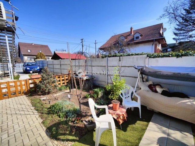 Eladó téglalakás, Nagytarcsán 54.9 M Ft, 2 szobás