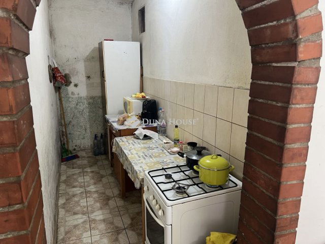 Eladó családi ház, Sárbogárdon 24.5 M Ft, 2 szobás