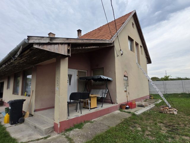 Eladó családi ház, Érden 85 M Ft, 5 szobás