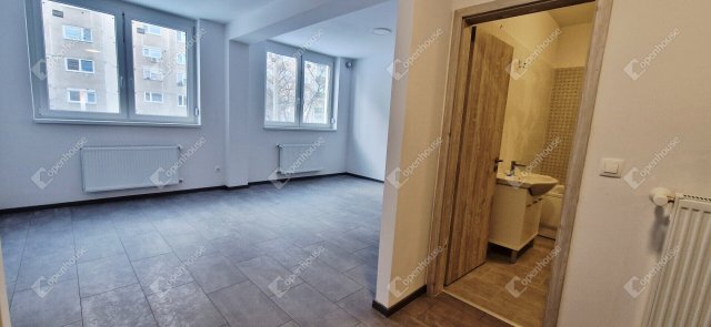 Eladó téglalakás, Miskolcon 28 M Ft, 1 szobás