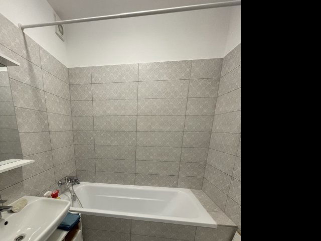 Kiadó téglalakás, albérlet, Székesfehérvárott 250 E Ft / hó