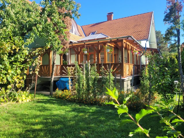 Eladó családi ház, Kőszegen 149 M Ft, 5 szobás