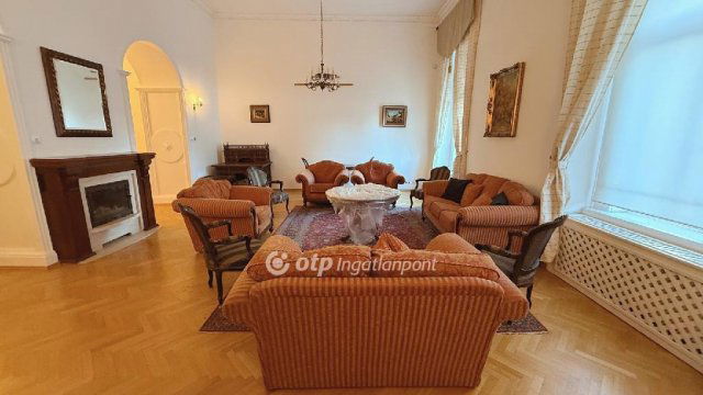 Kiadó téglalakás, albérlet, Budapesten, I. kerületben