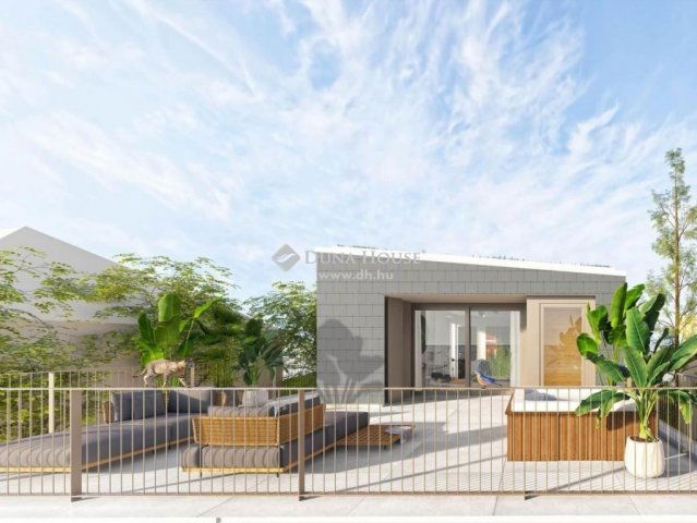 Eladó téglalakás, Pécsett 151 M Ft, 3 szobás