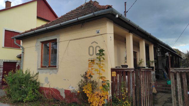 Eladó családi ház, Cserépfaluban 24 M Ft, 3 szobás