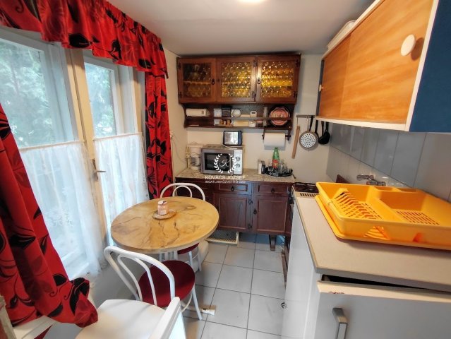 Eladó nyaraló, Arlón 6.5 M Ft, 2 szobás / költözzbe.hu
