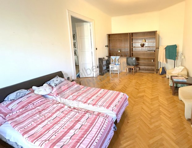Kiadó téglalakás, albérlet, V. kerületben, Balassi Bálint utcában