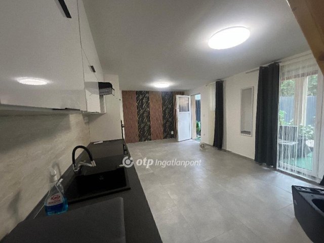 Eladó családi ház, Budapesten, XX. kerületben 65 M Ft, 5 szobás