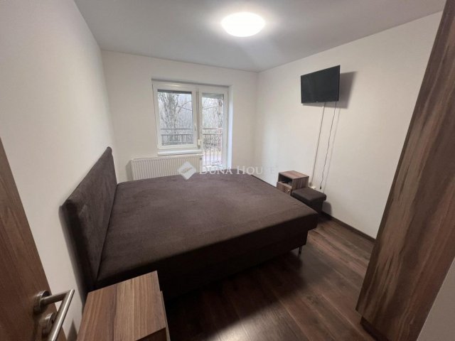 Kiadó panellakás, albérlet, Kecskeméten 200 E Ft / hó, 2 szobás