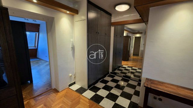 Eladó téglalakás, Szegeden, Rózsa utcában 74.9 M Ft, 3 szobás