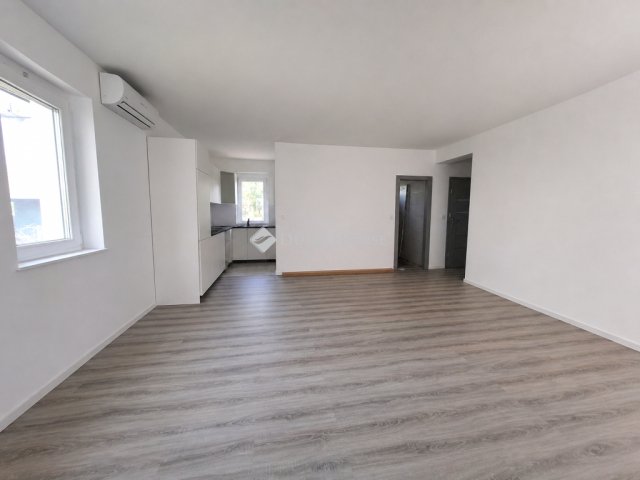 Eladó ikerház, Gyálon 99.9 M Ft, 4 szobás / költözzbe.hu
