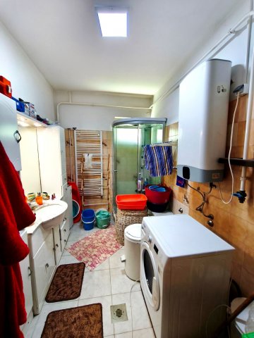 Eladó családi ház, Nyírtelken 80 M Ft, 5 szobás