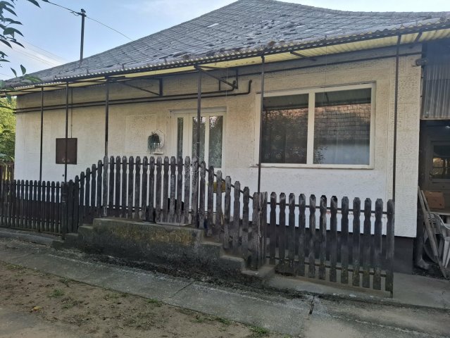 Eladó családi ház, Encsencsen 11.9 M Ft, 3 szobás