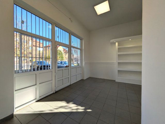 Eladó üzlethelyiség, Debrecenben 18.9 M Ft, 1 szobás