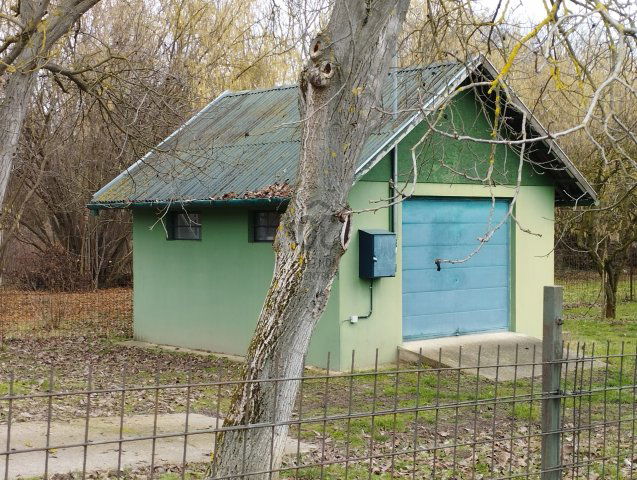 Eladó nyaraló, Nagymaroson 46 M Ft, 2 szobás