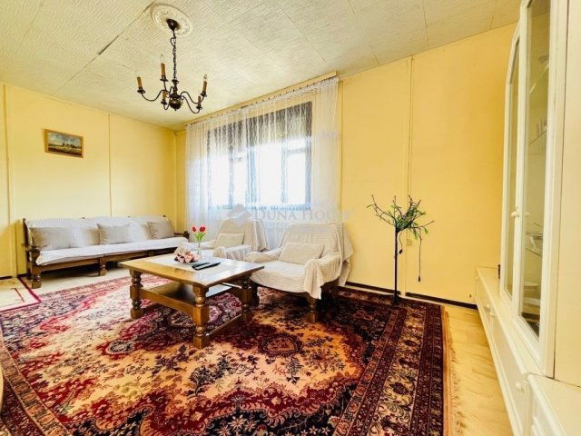 Eladó családi ház, Tápiószentmártonon 29.9 M Ft, 4 szobás