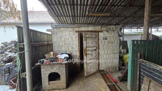 Eladó családi ház, Kabán 49 M Ft, 2+1 szobás