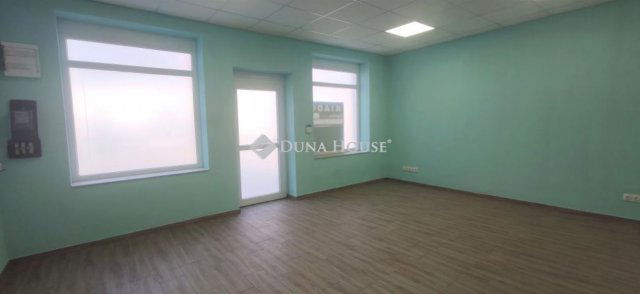 Eladó üzlethelyiség, Budapesten, XVI. kerületben 41 M Ft