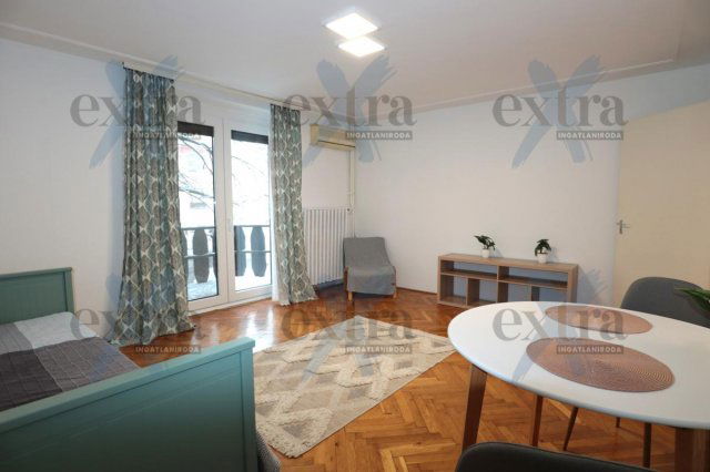 Kiadó téglalakás, albérlet, Szegeden 135 E Ft / hó, 1 szobás