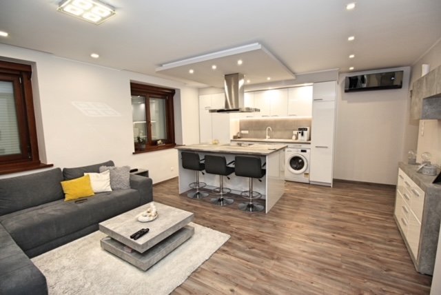 Eladó téglalakás, Kecskeméten 72.9 M Ft, 3 szobás