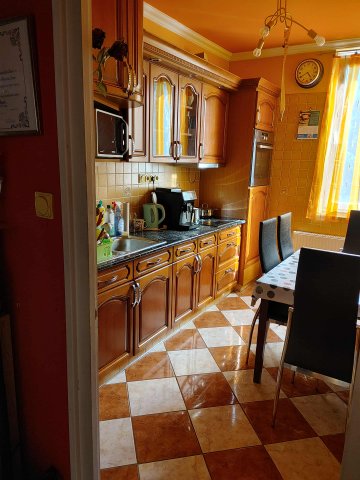 Eladó téglalakás, Oroszlányban 34.99 M Ft, 2 szobás