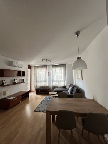 Kiadó téglalakás, albérlet, VI. kerületben, Szinyei Merse utcában