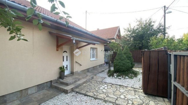 Eladó családi ház, Budapesten, XVII. kerületben 125 M Ft