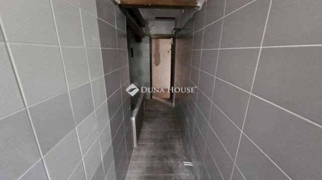 Eladó téglalakás, Budapesten, XVII. kerületben 95 M Ft, 4 szobás
