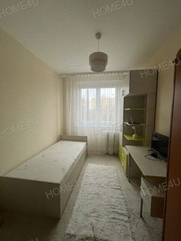 Kiadó panellakás, albérlet, Szolnokon 130 E Ft / hó, 2 szobás