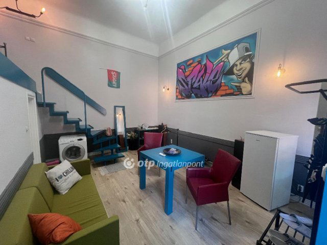 Kiadó téglalakás, albérlet, Szegeden 200 E Ft / hó, 1 szobás