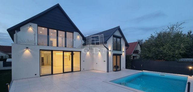 Eladó családi ház, Alsóörsön 299 M Ft, 4 szobás