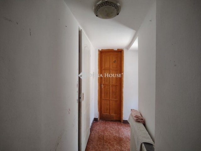 Eladó családi ház, Vácrátóton 33.5 M Ft, 3 szobás