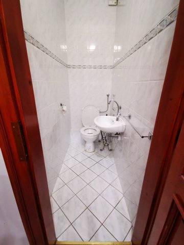 Kiadó téglalakás, albérlet, Szolnokon 180 E Ft / hó, 2+1 szobás