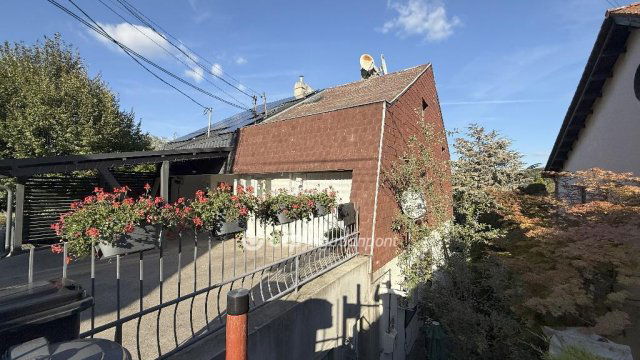 Eladó családi ház, Törökbálinton 149.9 M Ft, 6+2 szobás