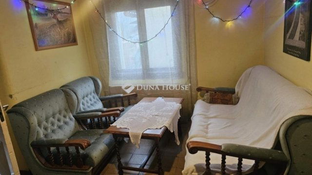 Eladó családi ház, Ócsán 44.9 M Ft, 2 szobás