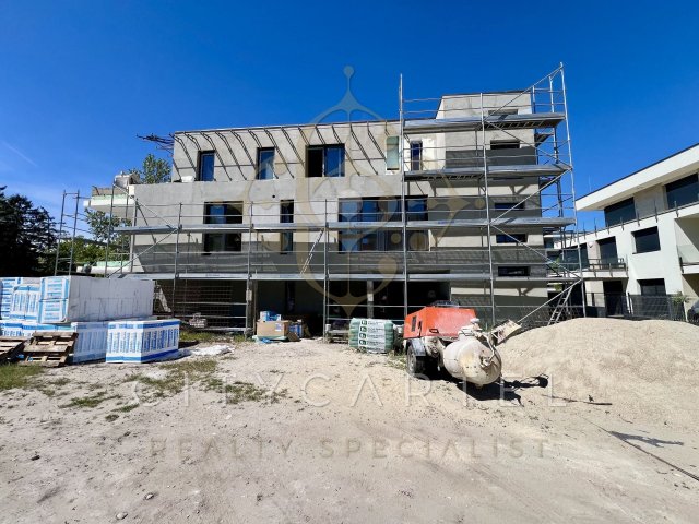 Eladó téglalakás, Balatonlelleén 79.99 M Ft, 3 szobás