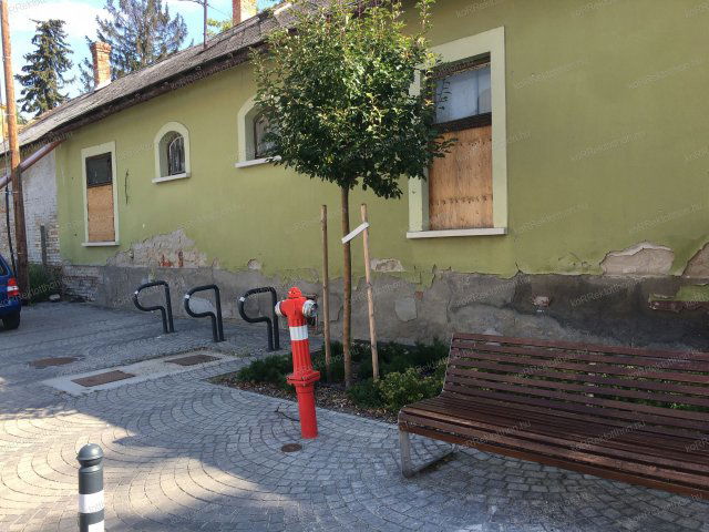 Eladó családi ház, Jászberényben 250 M Ft