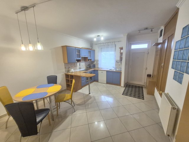 Kiadó téglalakás, albérlet, Debrecenben 250 E Ft / hó, 2 szobás
