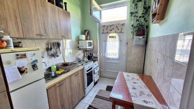 Eladó téglalakás, Budapesten, IV. kerületben 47.9 M Ft, 2 szobás