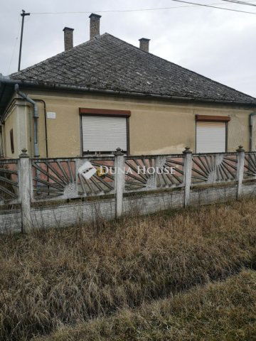 Eladó családi ház, Nyíribronyon 7.99 M Ft, 2+1 szobás