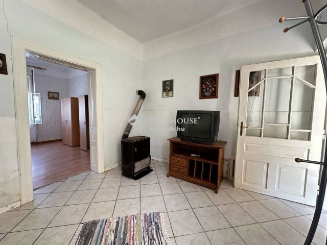 Eladó családi ház, Zicsen 22 M Ft, 4 szobás