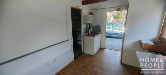 Eladó üzlethelyiség, Makón 7.49 M Ft / költözzbe.hu