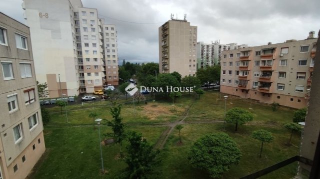 Eladó panellakás, Budapesten, XXI. kerületben 75 M Ft, 2+1 szobás