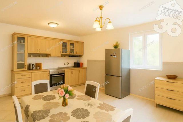 Eladó téglalakás, Kecskeméten 59 M Ft, 3 szobás