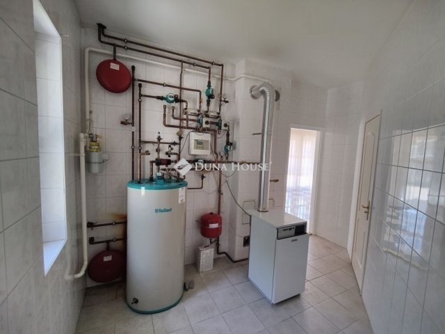 Eladó családi ház, Budapesten, XVIII. kerületben 199.9 M Ft