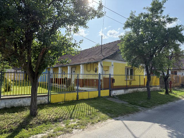 Eladó családi ház, Tápióságon 19.9 M Ft, 3 szobás