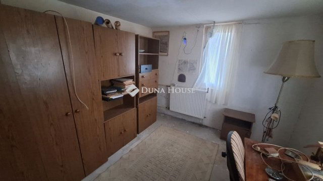 Eladó családi ház, Sárkeszin 27 M Ft, 2 szobás