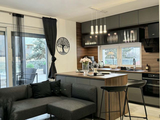 Kiadó téglalakás, albérlet, Debrecenben, Széchenyi utcában