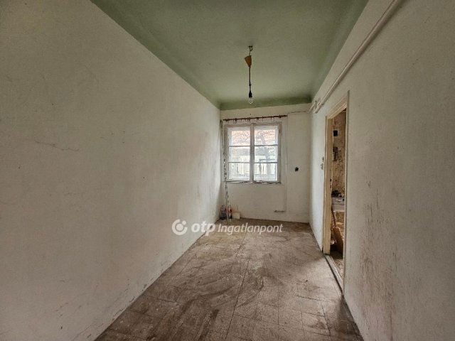 Eladó téglalakás, Budapesten, IX. kerületben 39.9 M Ft